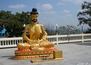 1315 | Budda @ Wat Phra Yai Temple 