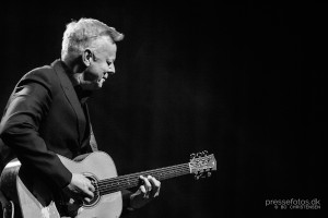 3133bw | Tommy Emmanuel